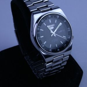 Seiko 5 Automatic Men Watch Refurbished